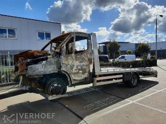 Coche siniestrado Iveco New Daily New Daily VI, Chassis-Cabine, 2014 35C18,35S18,40C18,50C18,60C18,65C18,70C18 2021/10