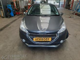 Auto da rottamare Peugeot 208 208 I (CA/CC/CK/CL), Hatchback, 2012 / 2019 1.2 Vti 12V PureTech 82 2012/11
