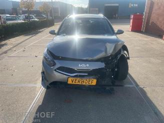 Salvage car Kia Cee d Ceed Sportswagon (CDF), Combi 5-drs, 2018 1.0i T-GDi 12V 2022/9
