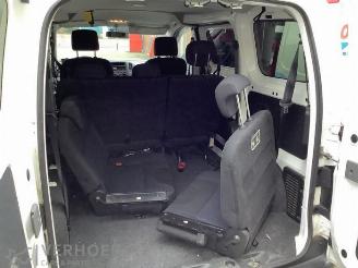 Nissan Nv200 NV 200 Evalia (M20M), Bus, 2009 1.6 16V picture 5