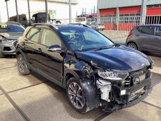 Kia Stonic Stonic (YB), SUV, 2017 1.4 MPI 16V picture 2