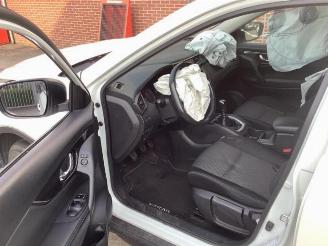 Nissan X-Trail X-Trail (T32), SUV, 2013 / 2022 1.6 DIG-T 16V picture 5