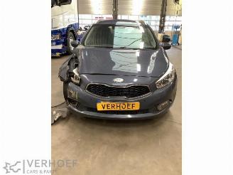 Salvage car Kia Cee d Cee'd Sportswagon (JDC5), Combi, 2012 / 2018 1.6 GDI 16V 2012/9