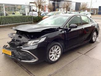 Vrakbiler auto Toyota Camry Camry (VH7), Sedan, 2017 2.5 Hybrid 16V 2021/11