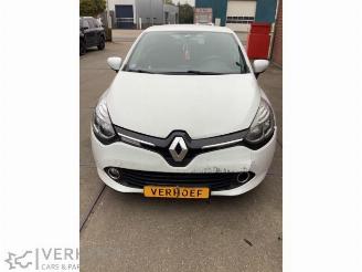 Salvage car Renault Clio Clio IV (5R), Hatchback 5-drs, 2012 / 2021 1.2 16V 2015/7