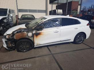Hyundai Ioniq Ioniq, Liftback, 2016 / 2022 1.6 GDI 16V PHEV picture 2