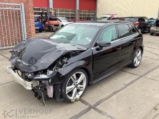 Salvage car Audi A3 A3 Sportback (8VA/8VF), Hatchback 5-drs, 2012 / 2020 2.0 TDI 16V 2016/8