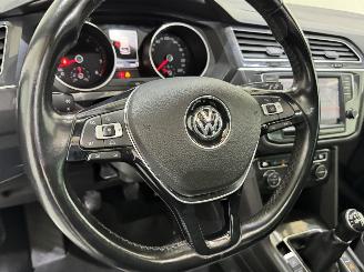 Volkswagen Tiguan 1.4 TSI Comf.Business Pano picture 15