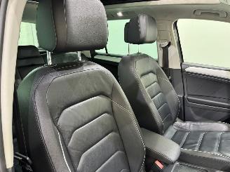 Volkswagen Tiguan 1.4 TSI Comf.Business Pano picture 43