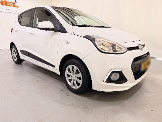  Hyundai I-10 1.0 Go Climate/Navi 2016/6