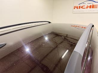 Volvo V-50 2.4 Kinetic Clima picture 18