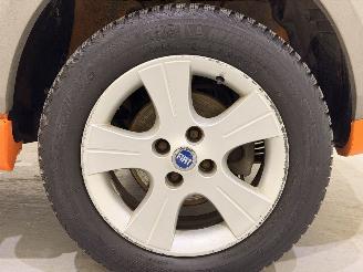 Fiat Panda Cross 1.3D 4x4 68.000KM picture 17