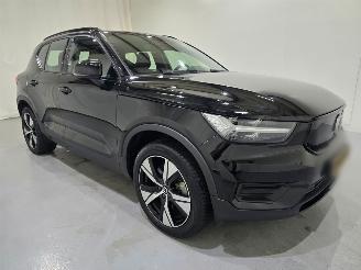 Damaged car Volvo XC40 Recharge Twin Plus AWD 300Kw 408pk Bjr.2021 2021/12