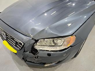 Volvo V-70 1.6 T4 Momentum AUT 132Kw picture 25