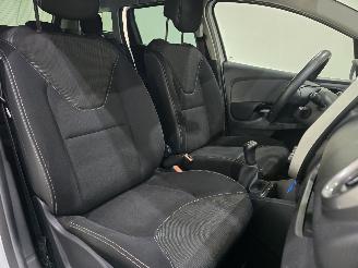 Renault Clio Estate 0.9 TCe Night&Day 66kw Bjr.2014 picture 11