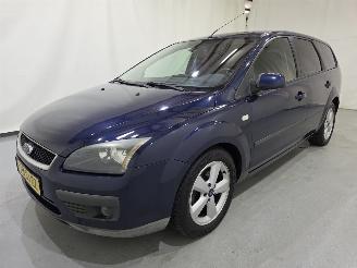 Ford Focus Wagon 1.6-16V Futura AUT 75Kw picture 3