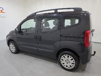 Peugeot Bipper 1.4i 54kW Schuifdeuren Bjr.2010 picture 17