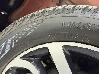 Renault Captur 0.9 TCe Helly Hansen NAP picture 21