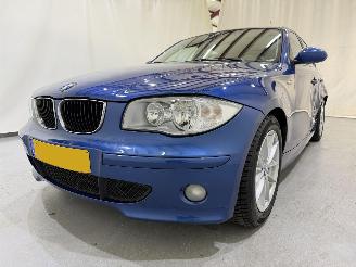 BMW 1-serie HB 118i Executive picture 18