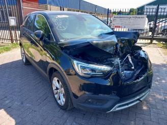 Salvage car Opel Crossland Crossland (X), SUV, 2017 1.2 Turbo 12V Euro 6d-temp 2019/11