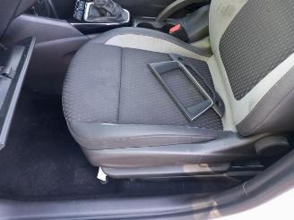 Opel Crossland Crossland (X), SUV, 2017 1.2 Turbo 12V picture 13