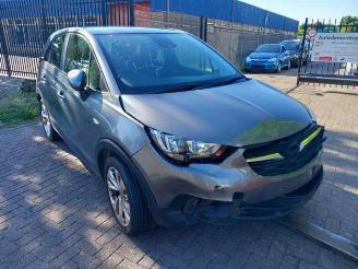 Salvage car Opel Crossland Crossland X/Crossland, SUV, 2014 1.2 12V 2018/9