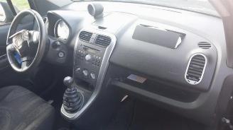 Opel Agila Agila (B), MPV, 2008 / 2014 1.0 12V picture 11