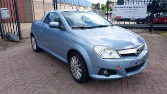 Auto da rottamare Opel Tigra Tigra Twin Top, Cabrio, 2004 / 2010 1.4 16V 2004/12