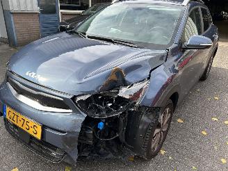 Damaged car Kia Stonic 1.0 T-GDI Hybrid Dynamic PlusLine 2025/1