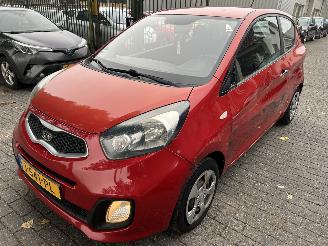 Avarii autoturisme Kia Picanto 1.0   3 Drs 2012/12