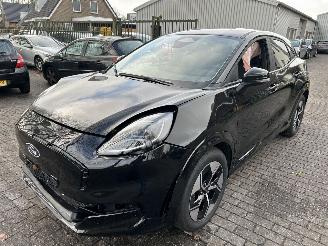 uszkodzony samochody osobowe Ford Puma Gen-E  44 kWh  ( Nieuw prijs 35000,00 ) 2025/10