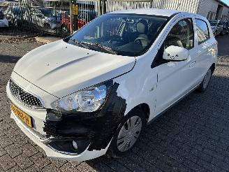 Schadeauto Mitsubishi Space-star 1.0 2017/6