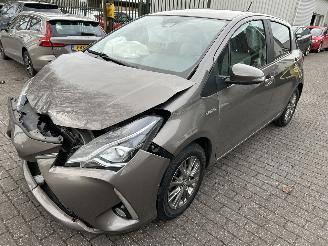 Avarii autoturisme Toyota Yaris 1.5 Hybrid Dynamic  Automaat 2020/4