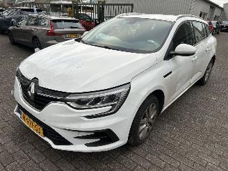 Avarii autoturisme Renault Mégane Stationcar 1.0 TCe  Zen 2021/10