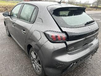 Peugeot 208 1.2 PureTech Active Pack picture 6