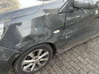 Mitsubishi Space-star 1.2 Intense+ picture 2