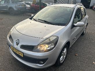 skadebil auto Renault Clio Estate 1.2 TCE Dynamique 2008/6