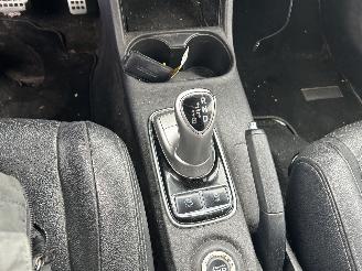 Mitsubishi Outlander 2.0 Hybrid  Automaat picture 8