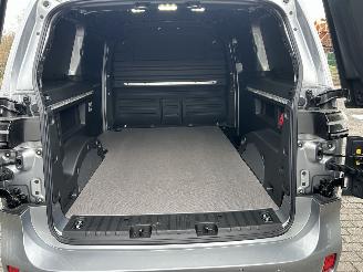 Volkswagen ID.Buzz Cargo Anniversary Edition   ( 9 Km !!!!! )  Transport schade ,nw prijs 48000,00 EX BTW picture 12