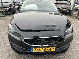 Seat Leon Sportstourer 1.0 MHEV Style Business Intense Automaat picture 2