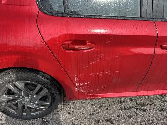 Peugeot 208 1.2 PureTech  Active Pack picture 5