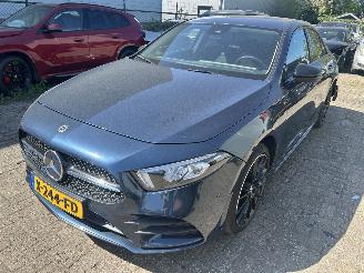 krockskadad bil auto Mercedes A-klasse 250 E Sedan EQ power Automaat 2021/4
