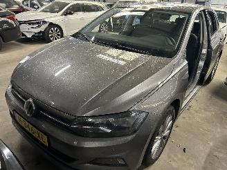 Schadeauto Volkswagen Polo 1.0 TSI 2019/10