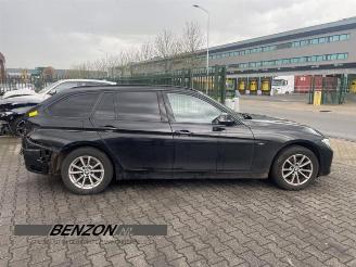 Uttjänta bilar auto BMW 3-serie  2014/3