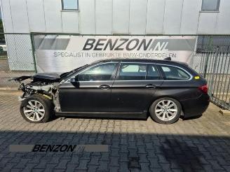BMW 5-serie 5 serie Touring (F11), Combi, 2009 / 2017 520d xDrive 16V picture 3