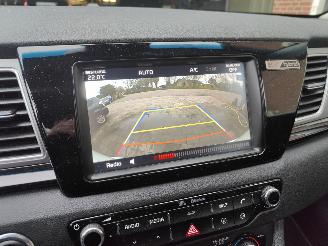 Kia Niro 1.6 GDi Hybrid ExecutiveLine picture 28