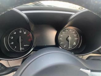 Alfa Romeo Giulia Giulia (952), Sedan, 2015 2.9 Bi-Turbo V6 24V Quadrifoglio Verde picture 8