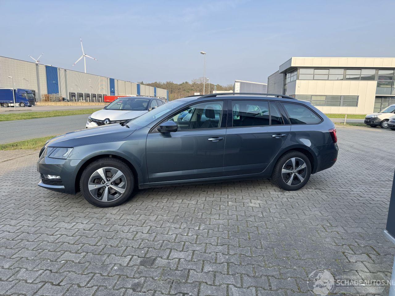 Skoda Octavia 1.0 85 KW AMBITION KLIMA KOMBI