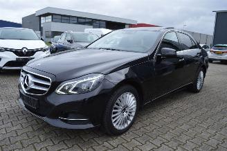  Mercedes E-klasse E220 CDI Aut Avantgarde Panorama dach Full Leder Comand Kamera 2013/10