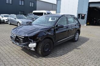 Auto incidentate Volkswagen Tiguan 2.0 TDI 110 KW DSG 4 MOTION COMFORTLINE 2016/10